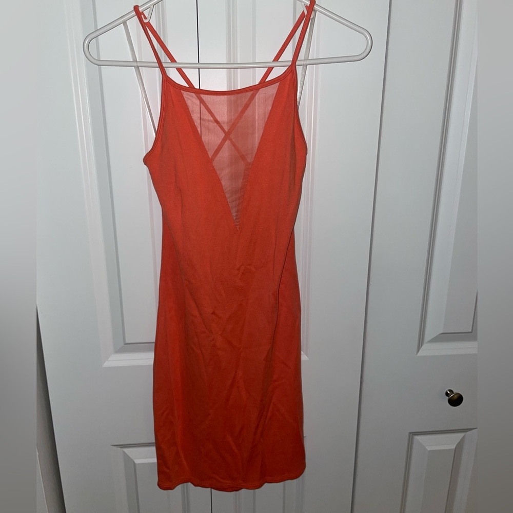 Bodycon coral dress